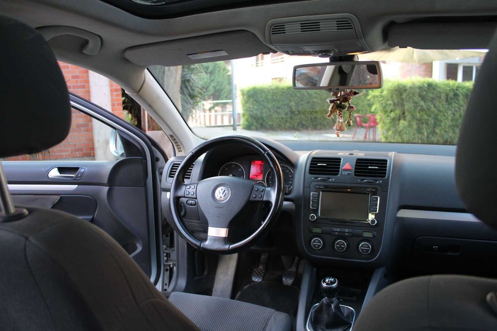 Volkswagen Golf Variant 1.9 TDI 2009 – Teto Panorâmico