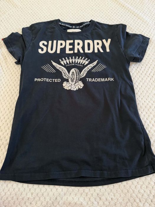 Basicowy T-shirt superdry rozmiar m