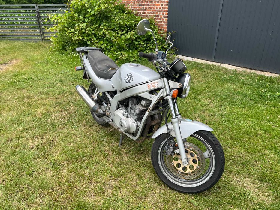 Suzuki GS 500 na części lagi silnik gaźniki błotnik osłony koła mtt2