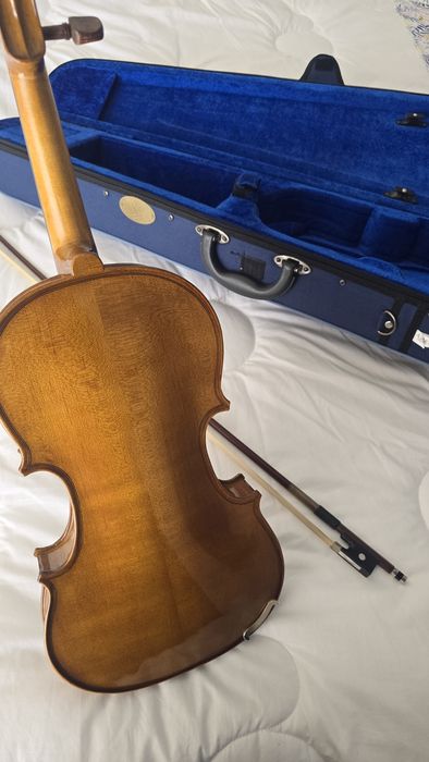 Violin 4/4 Stentor Student I com arco e mala