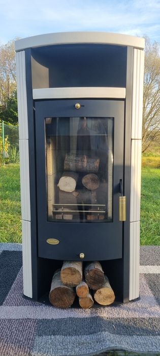 Kominek ,Kominek narożny 9 KW.  W eleganckim stanie ! koza , piecyk