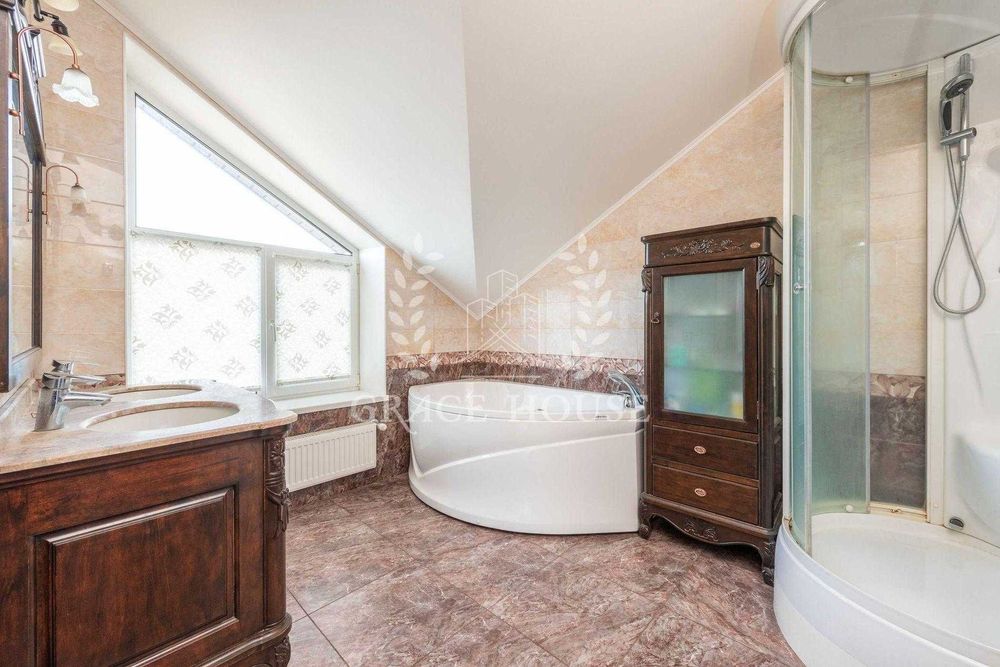 Продаж будинку з басейном та підвалом Гатне Гатное 16 соток 6 кім. газ