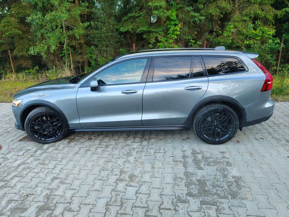 Volvo V60 Cross Country Stan idealny, wersja POLESTAR, po wymianie oleju i filtrów