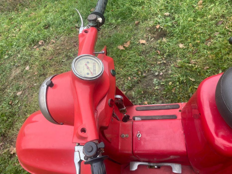 Грузовий Муравей туліца