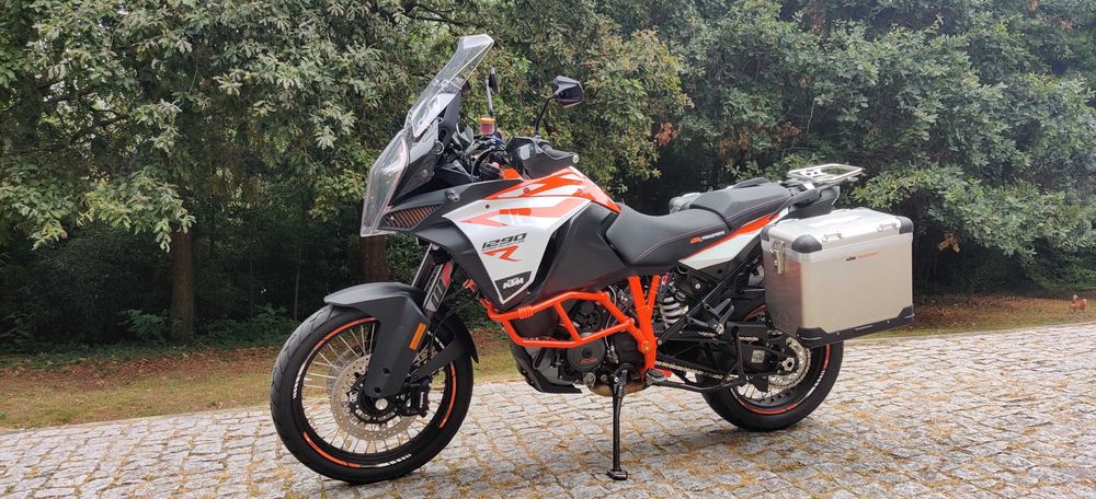 KTM 1290 em estado irrepreensível!