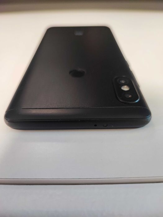 Xiaomi Redmi Note 5 3/32Gb Black Global Version стан нового комплект