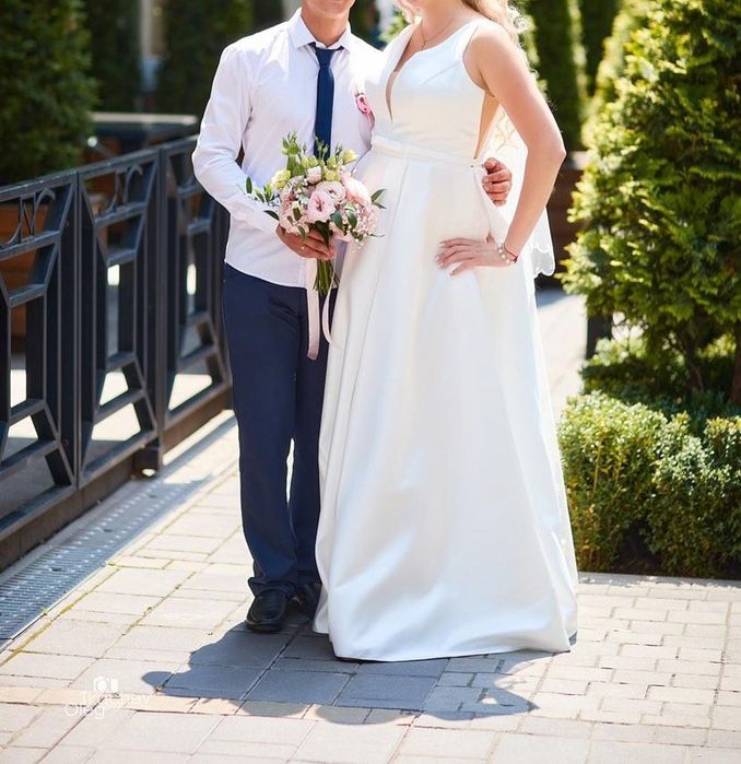 Свадебное платье