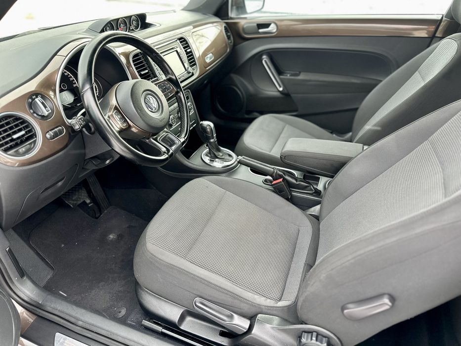 ОФІЦІЙНИЙ Volksvagen Beetle В Стані НОВОГО! Дуже Красива Машинка!!!