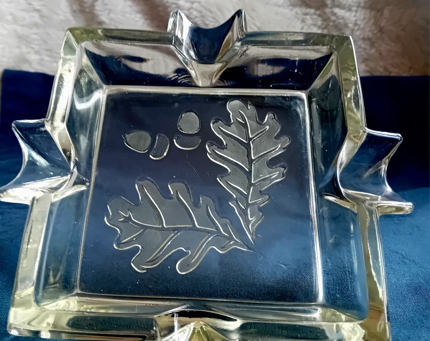 Wiekowa Niemiecka szklana popielnica