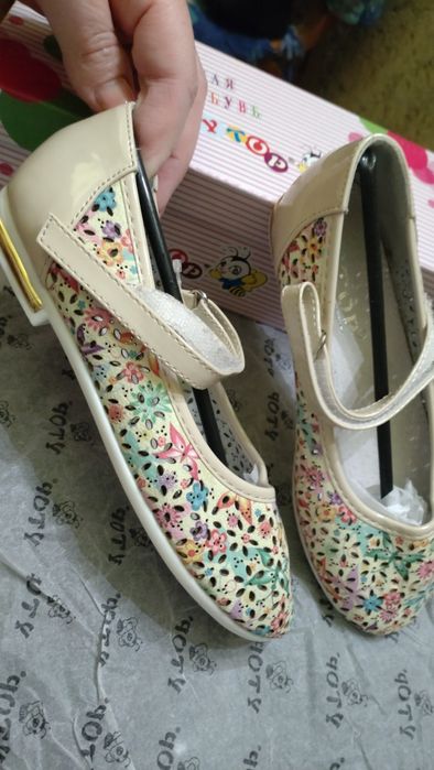 Школа!Нові! Туфлі балетки лодочки,шкіра,26-31розмір