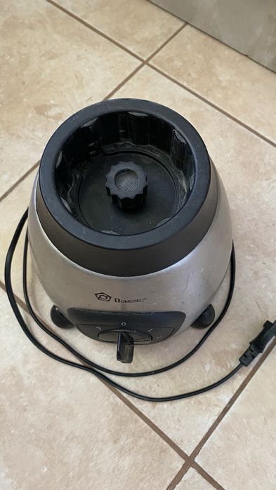 Блендер Domotec.