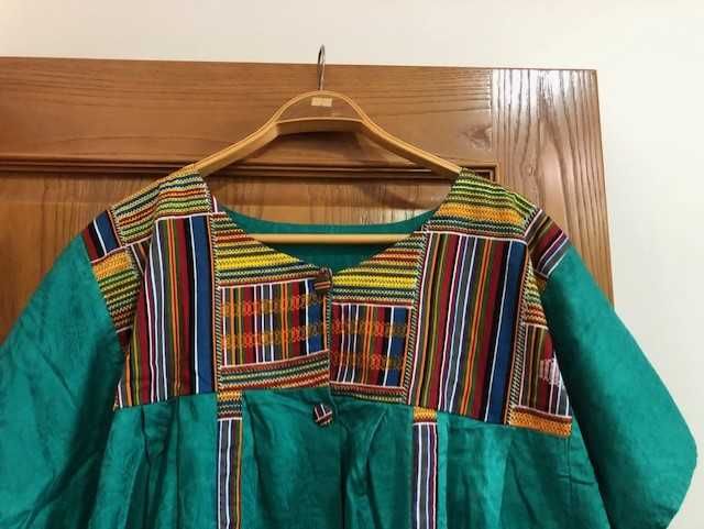 Vestido africano, da Nigéria ,NOVO, verde bandeira