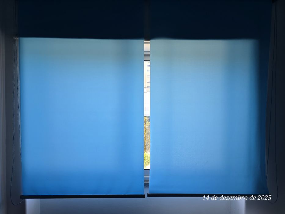 2x Cortinados rolo de cor azul