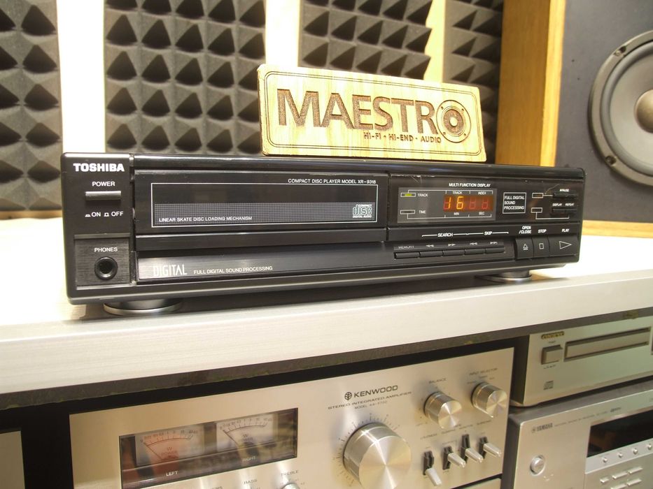 CD програвач Toshiba XR-9318. BELGIUM. TDA1543. CDM-4/19. Мануал