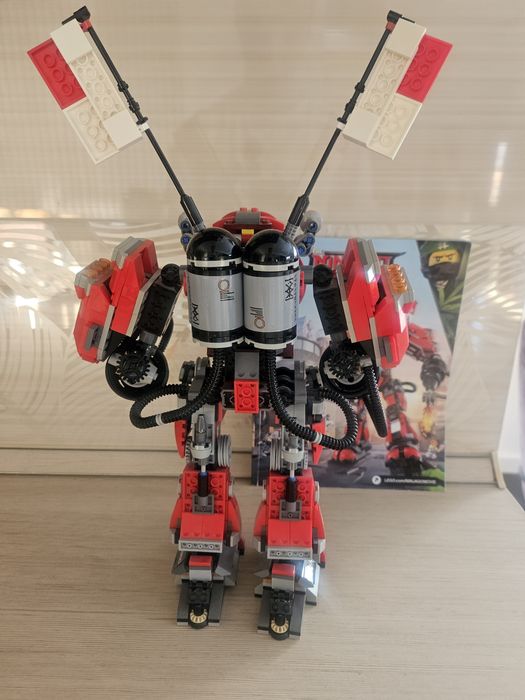 LEGO Ninjago Movie 70615 Ognisty robot.