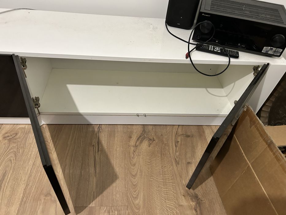 Conjunto Móvel TV Moderno – 3 Peças – Branco e Preto Alto Brilho