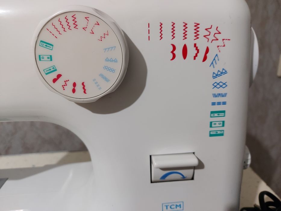 швейная машинка.швейна машина