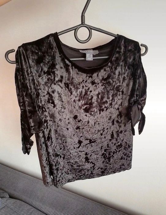 Bluzka welurowa czarna