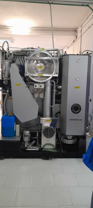 Máquina limpeza a seco unisec como novo  3 depositos