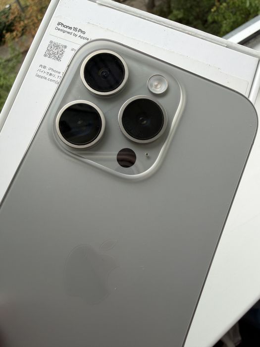 Iphone 15 pro titanium