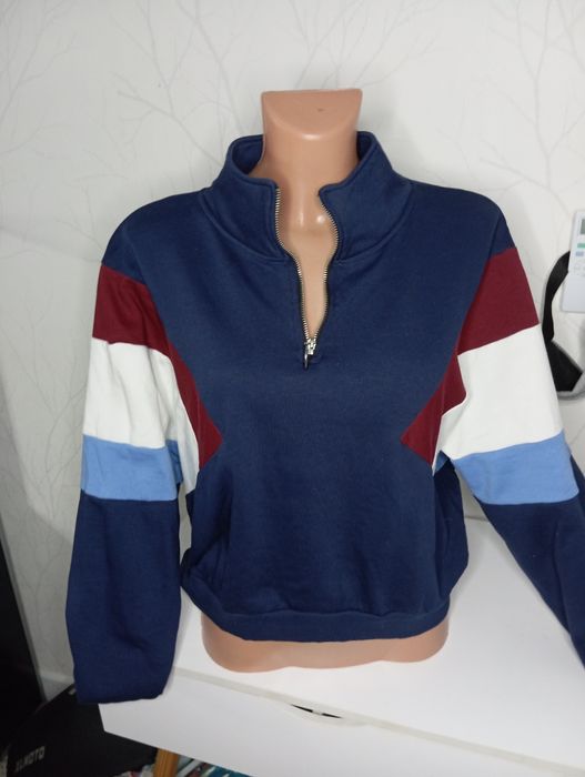 Krótka bluza nietoperz