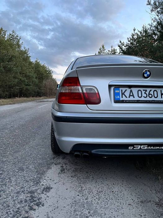 BMW E46 2.5 Individual