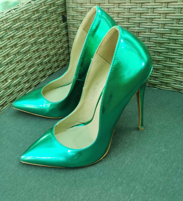 Szpilki zielone metaliczne roz. 37 obcas 12 cm