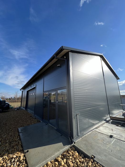 Hala z płyty warstwowej 10x20x4 Konstrukcja Stalowa