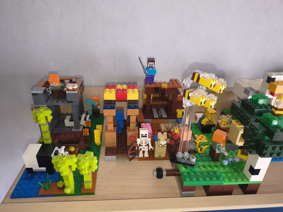 10 zestawów LEGO Minecraft