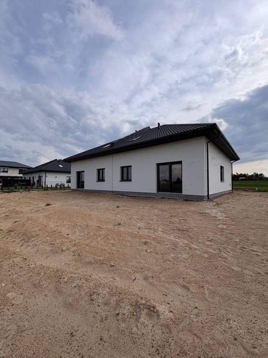 Dom w zabudowie bliźniaczej 150 m² | Działka 5 arów | Wszystkie media | 720 000 zł