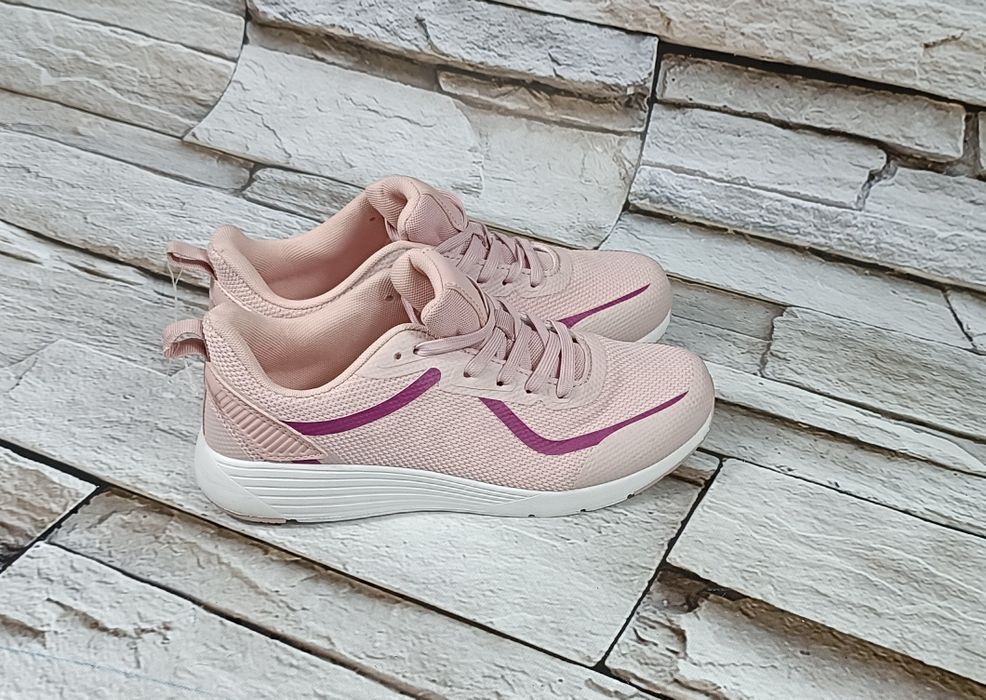 Buty sportowe damskie Cleve 37