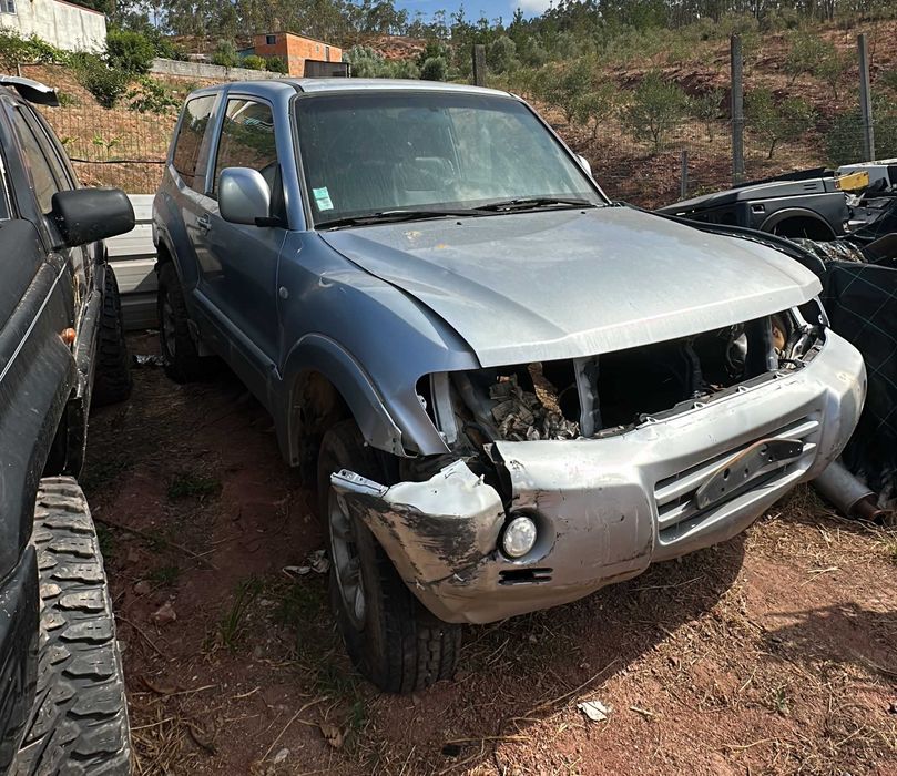 Mitsubishi Pajero – Completo ou para Peças