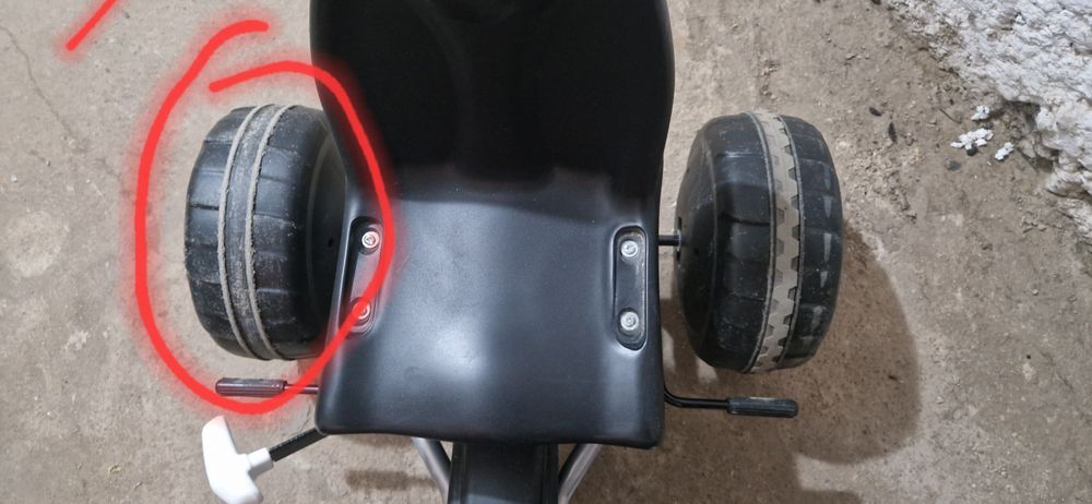 Gokart na pedały MILLY MALLY Viper