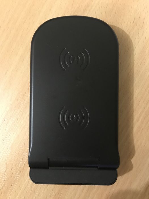 Беспроводная зардка.  2 в  1  Wireless. Charger