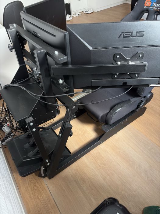 Cockpit Simulador c/3 monitores