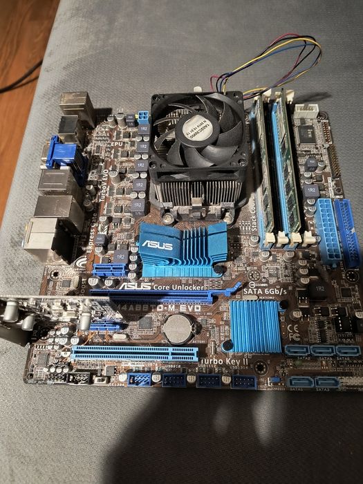 Płyta główna M4ABBTD-M EVO