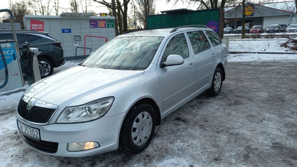 Skoda Octavia Oddam w dobre ręce Octawia 2 kombi stan bardzo dobry