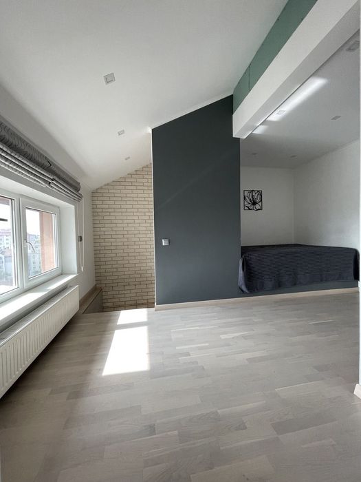 Пентхаус . Велмарт. Вільний з 15.01