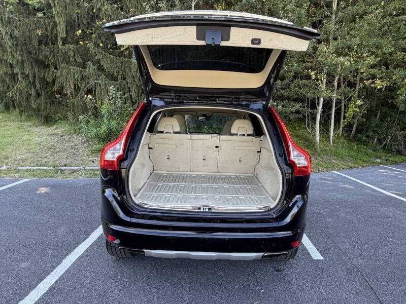 2016 Volvo XC60 T5 Premier