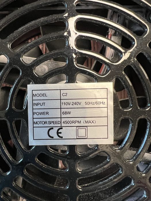 Pochłaniacz pyłu  manicure C2 + dwa nowe filtry 3 szt