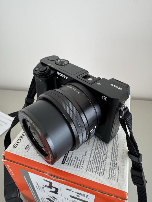 Máquina Fotográfica SONY A6000