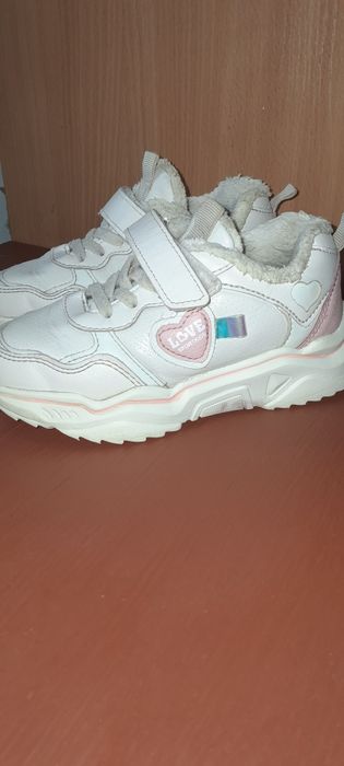 Кросівки теплі на дівчинку