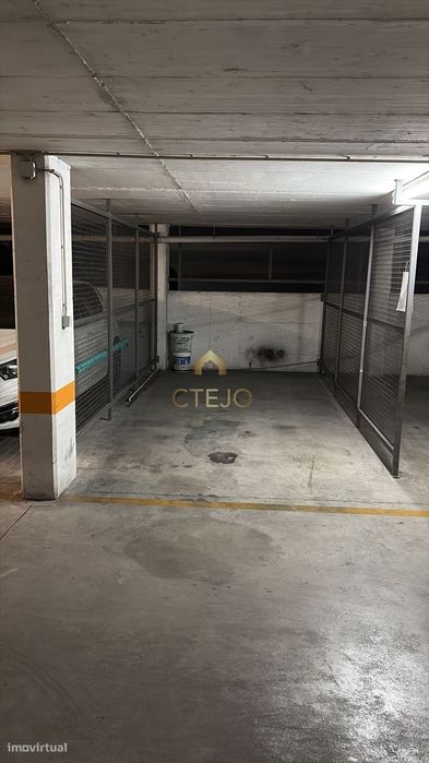 Lugar de Parqueamento - Bobadela