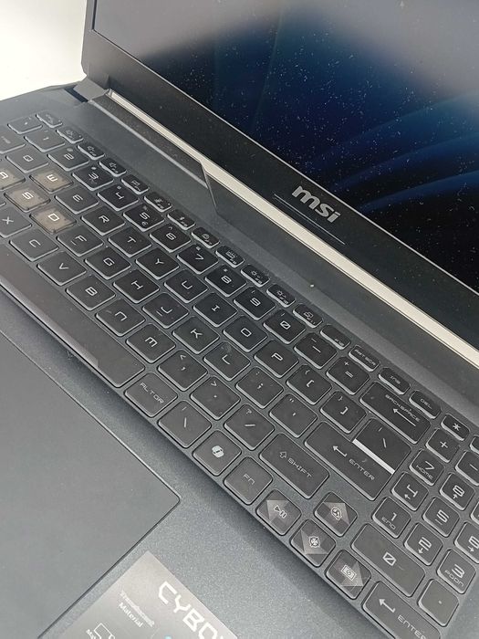 Laptop MSI Cyborg 15 A13V