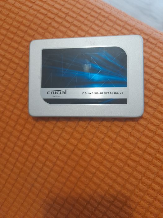 Dysk SSD Crucial