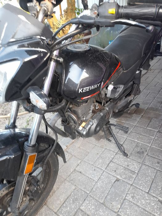 bicicleta de senhora,mota da marca keeway