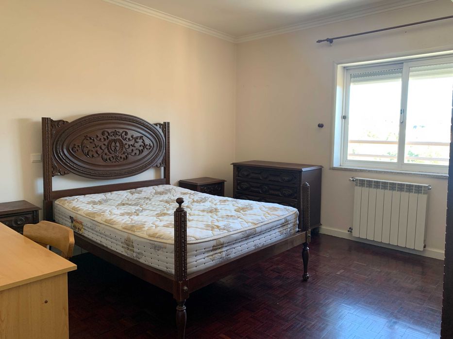 Arrendo apartamento  t3 a estudantes, totalmente mobilado, na rua Poeta Alberto Miranda em Vila Real