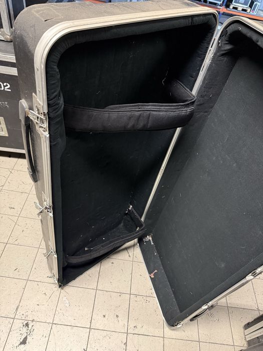 Flight Case Gator Grande para Guitarra / Instrumentos / Equipamento AV