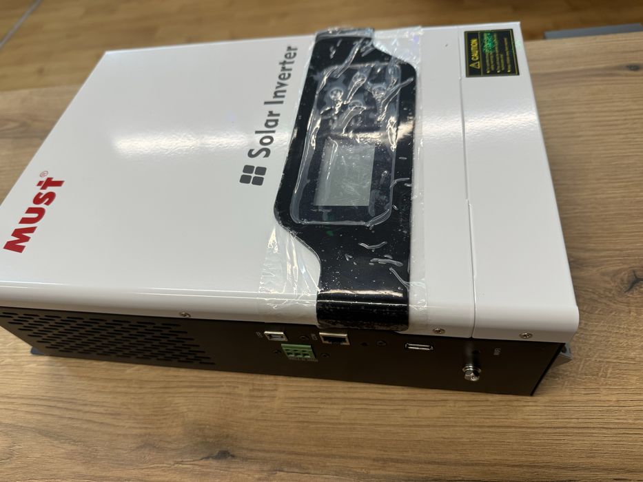 Гібридний Інвертор напруги (ДБЖ) MUST PV18-3224 VPM ll