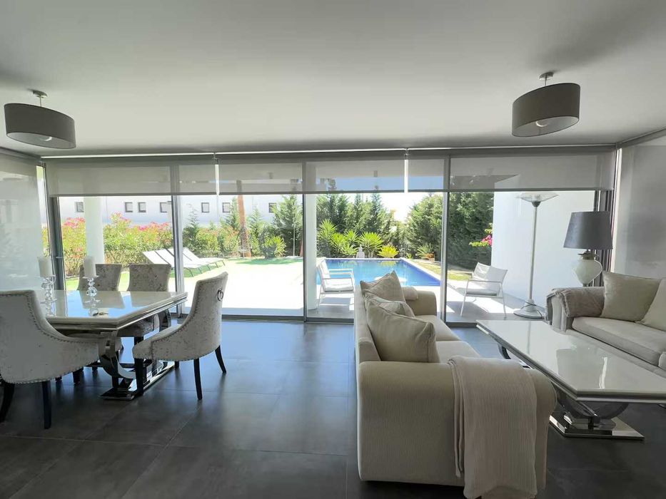 Piscina Privada e Localização Calma - Vivenda Pêra by Gabi Miguel